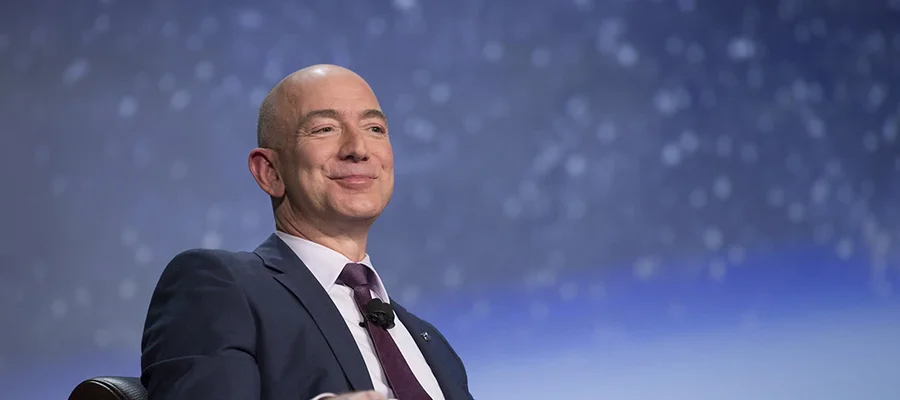 Ông chủ Amazon nghỉ hưu với khối tài sản 197 tỷ USD